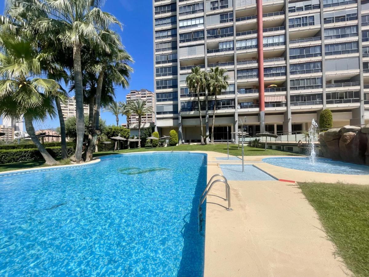 Torre Doscalas Poniente Benidorm Bagian luar foto