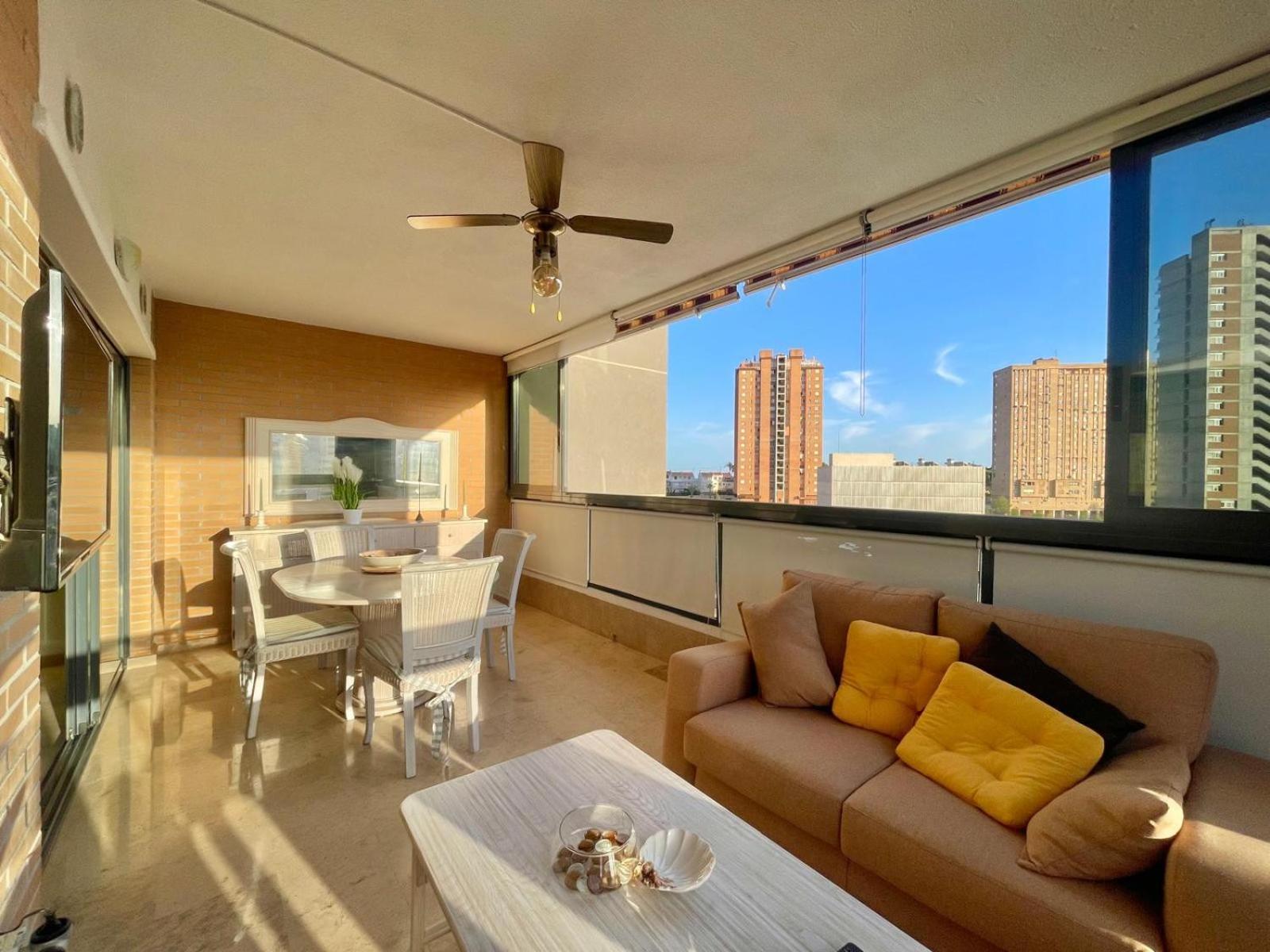 Torre Doscalas Poniente Benidorm Bagian luar foto